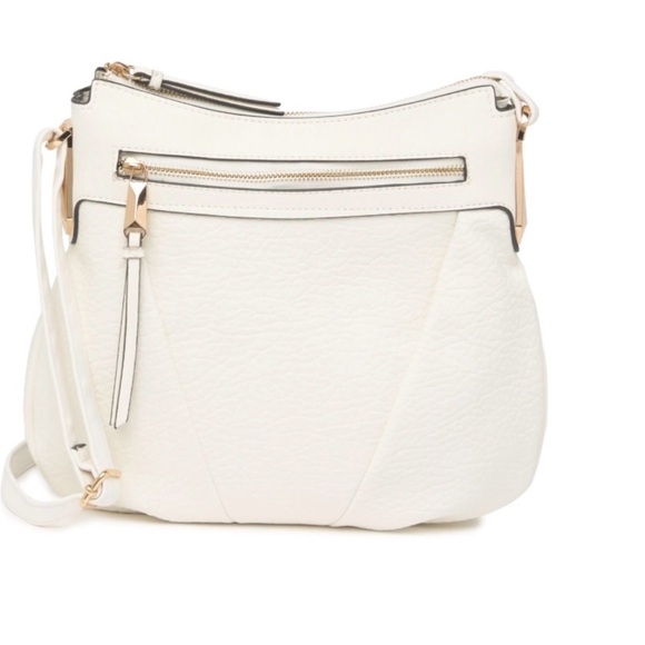 Jessica Simpson Handbags - Jessica Simpson Chic Cream Crossbody Bag